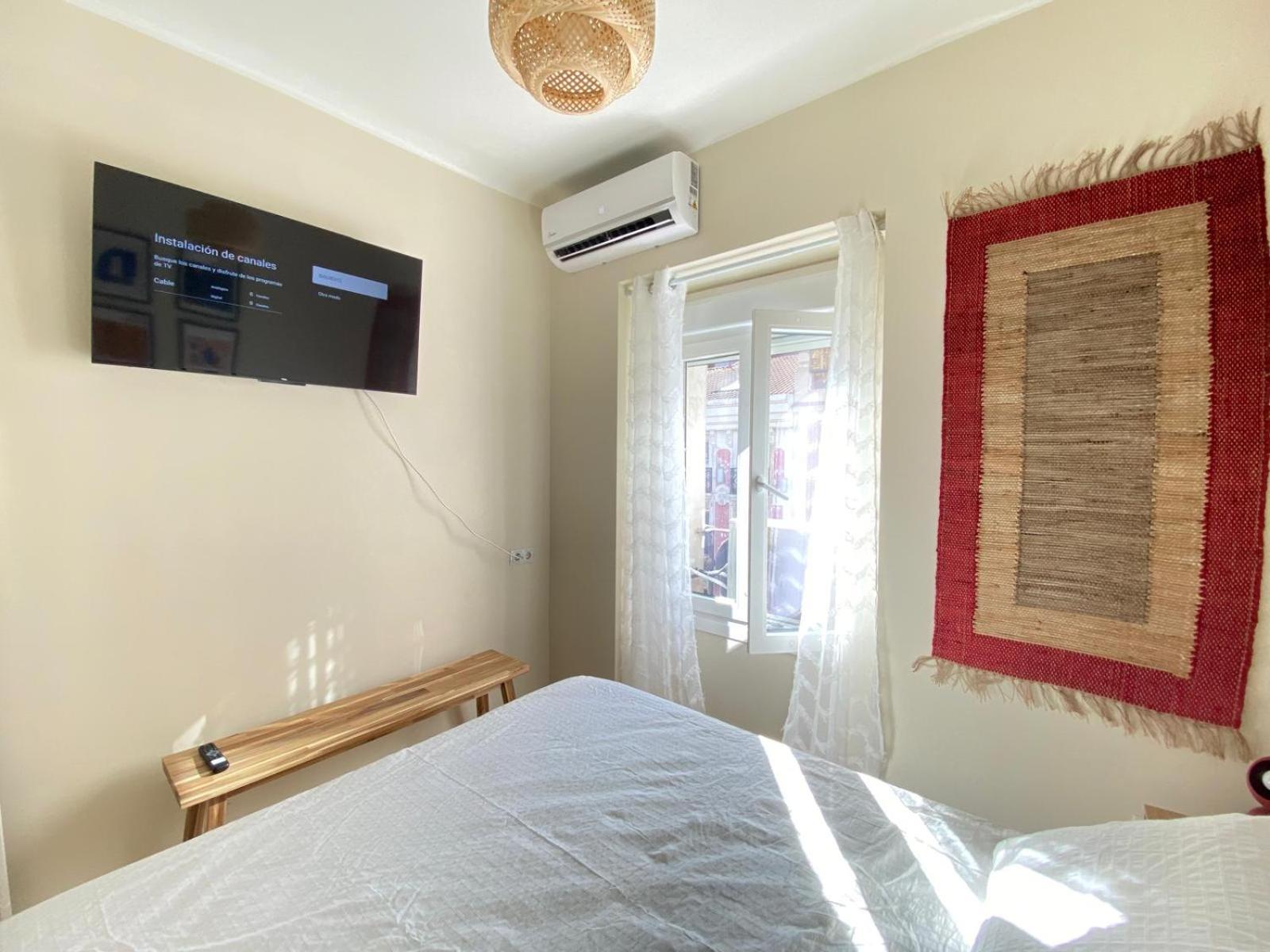 Estudios Gran Via Мадрид Экстерьер фото